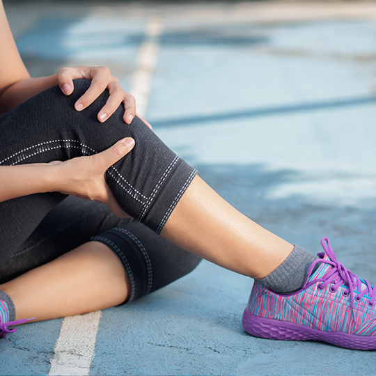 suffering-from-ankle-injury